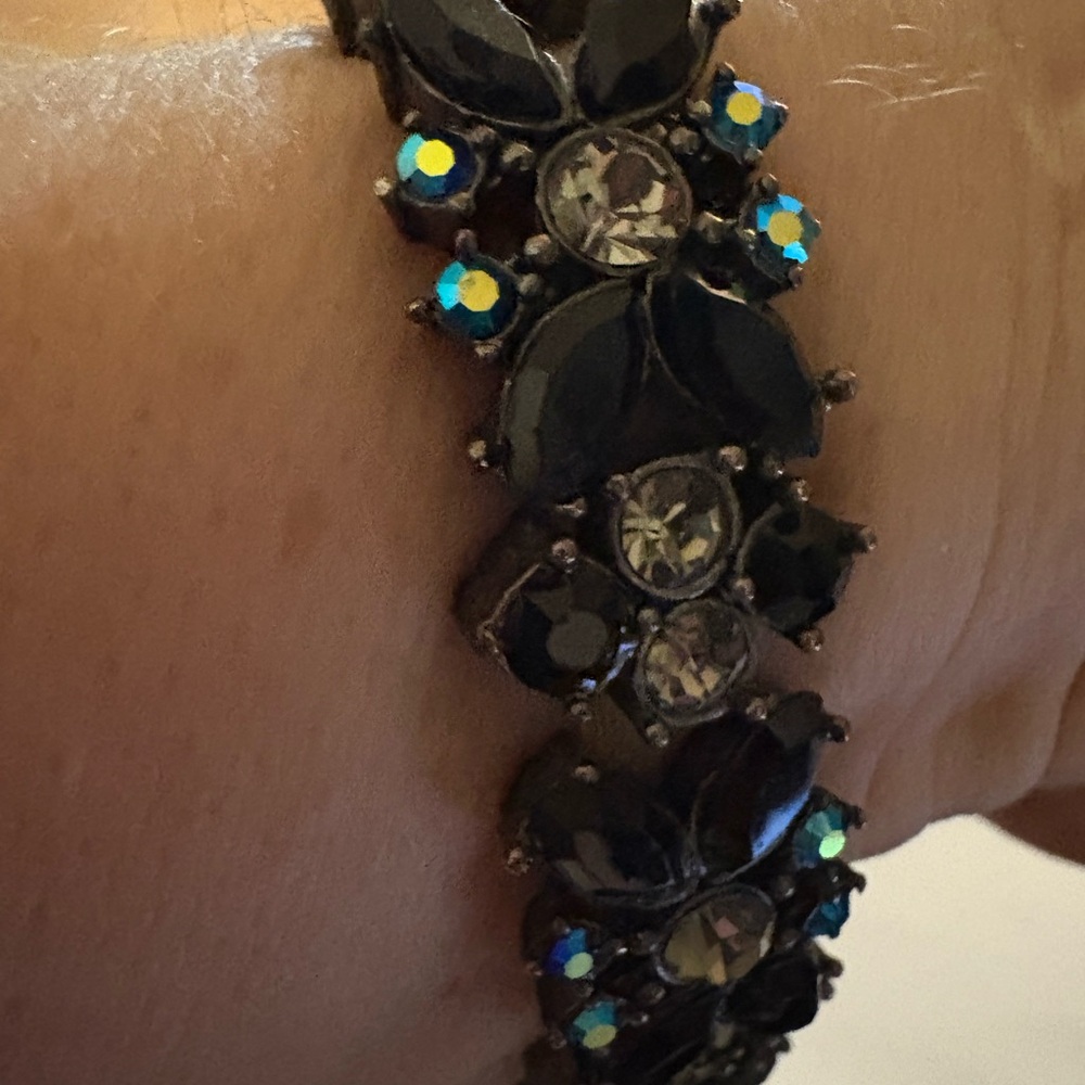B52 Black Aurora Borealis and Rhinestone Vintage Bracelet